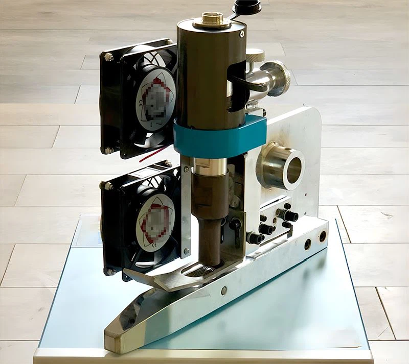 Ultrasonic Cutting Machine